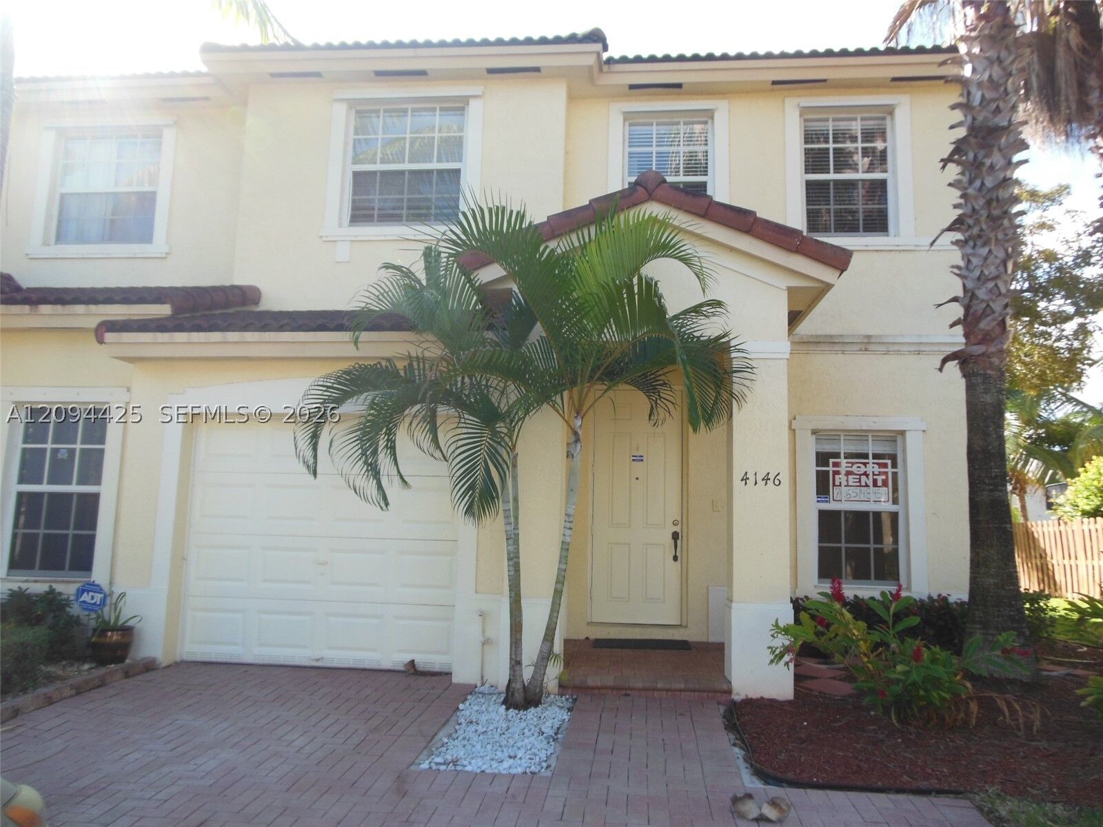 Property Photo: 4146 NE 26th St 4146 FL 33033