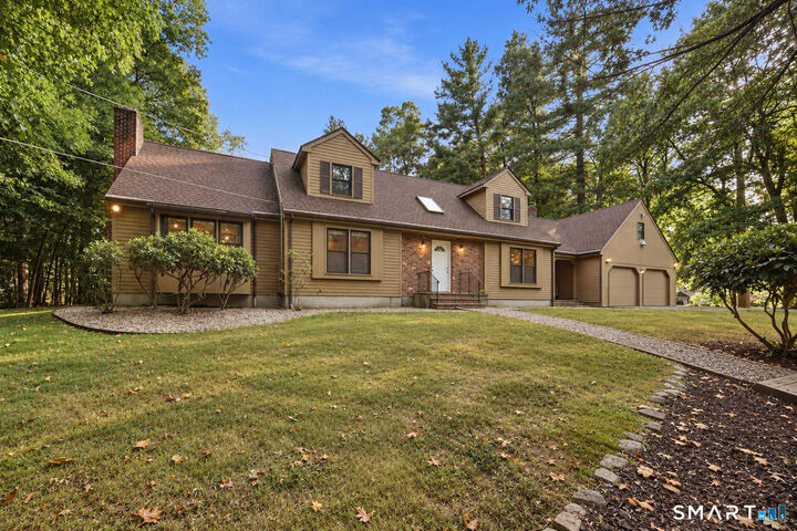 Property Photo:  163 Juniper Drive  CT 06001 