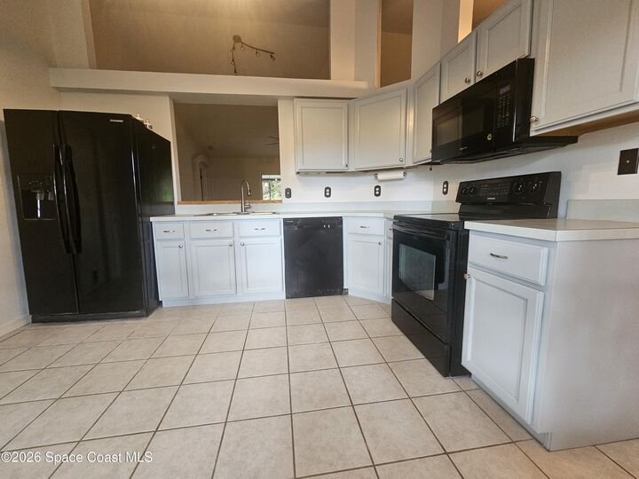 Property Photo: 1458 California Drive FL 32940
