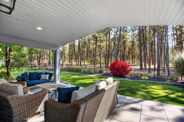Property Photo:  1015 W Siena Peak Dr  WA 99224 
