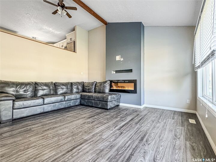Property Photo:  308 Finley Avenue  SK S0M 0N0 