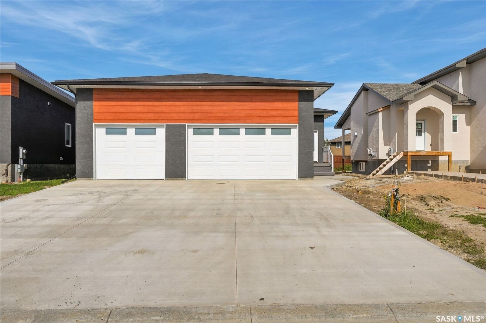 Property Photo:  522 Assiniboia Street  SK S0G 0E0 