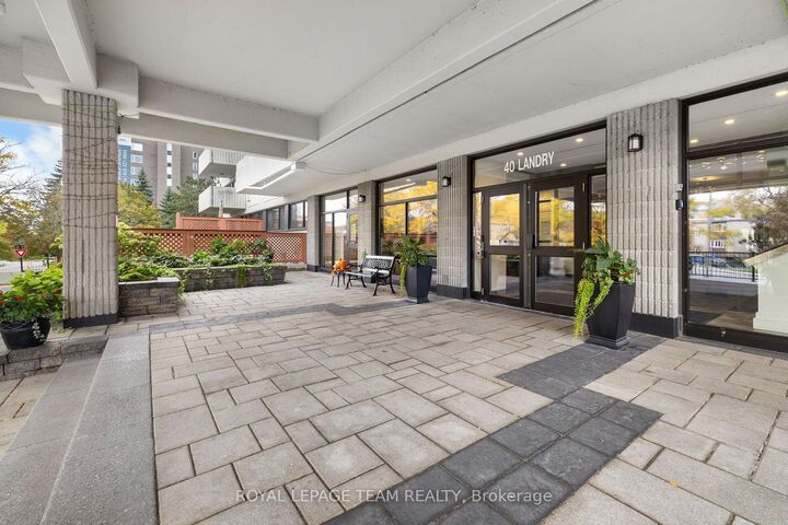 Property Photo:  40 Landry Street 1114  ON K1L 8K4 