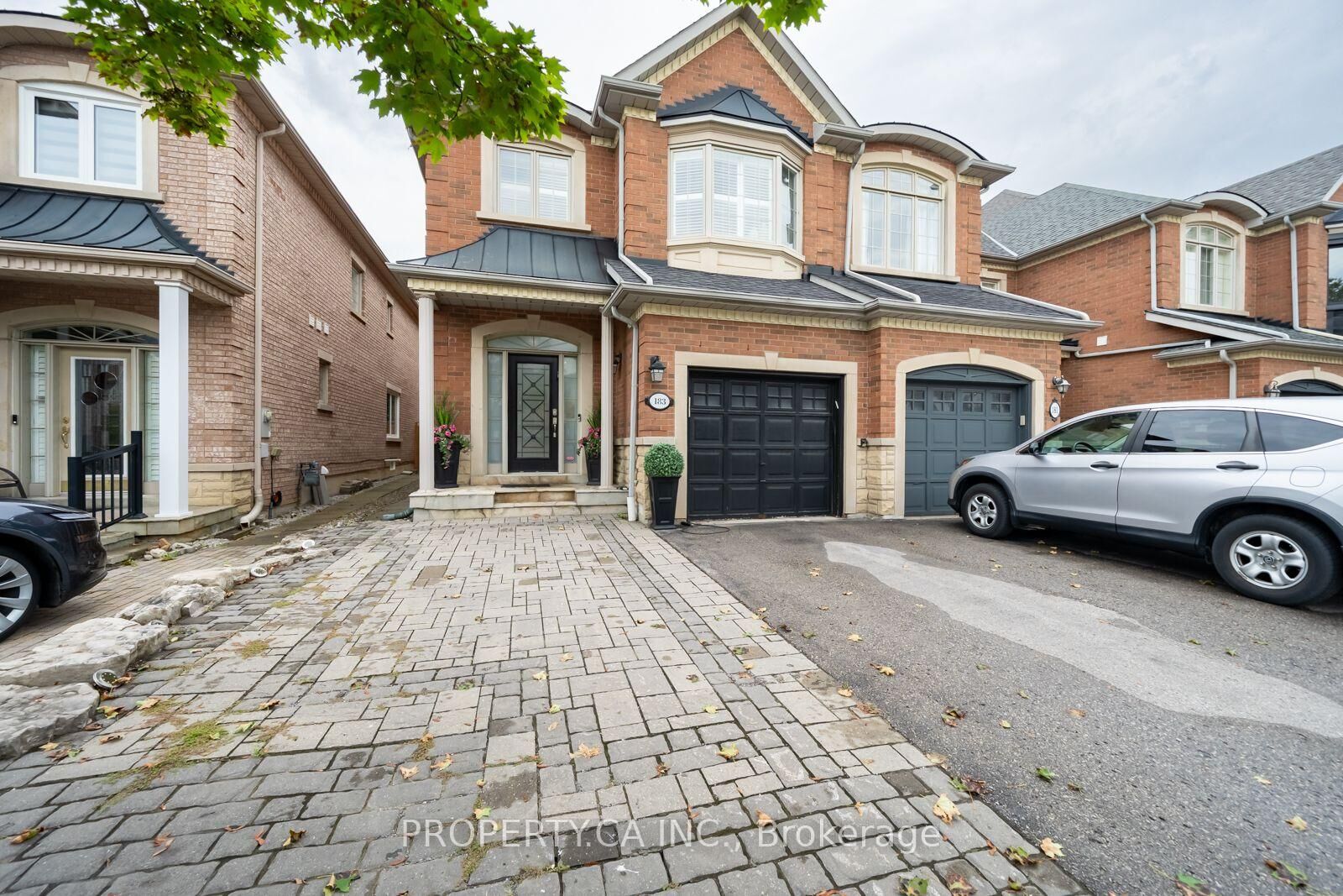 Property Photo:  183 Kingsbridge Circle  ON L4J 8N9 
