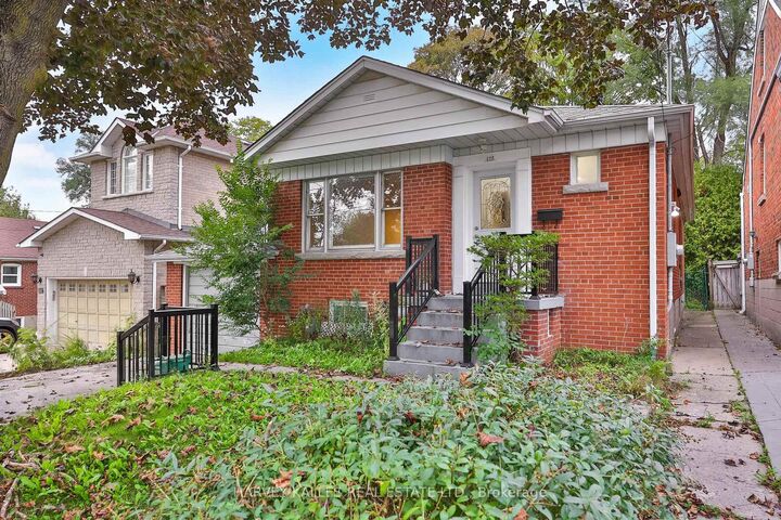 Property Photo:  128 Bogert Avenue Main  ON M2N 1K8 