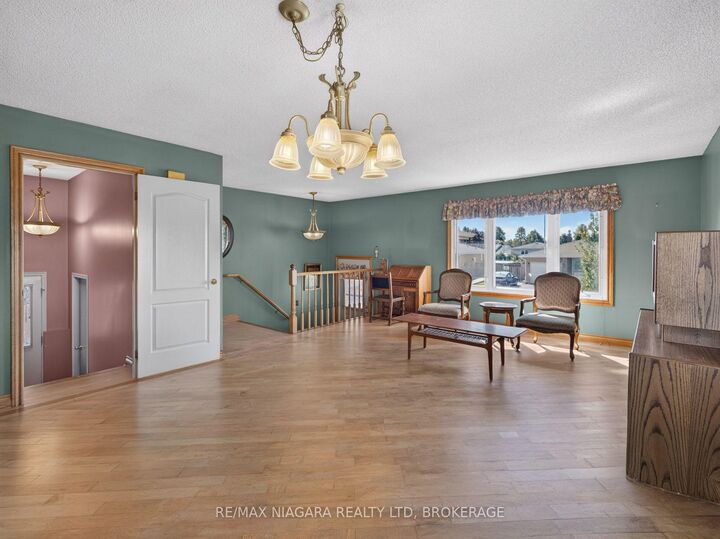 Property Photo: 7905 Salisbury Place ON L2H 2W7
