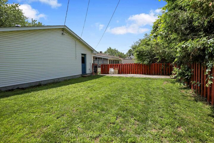 Property Photo:  3242 Albion Road S  ON K1V 7P3 