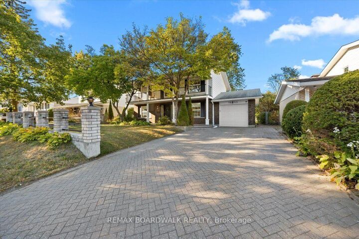 Property Photo:  1853 Kilborn Avenue  ON K1H 6N3 