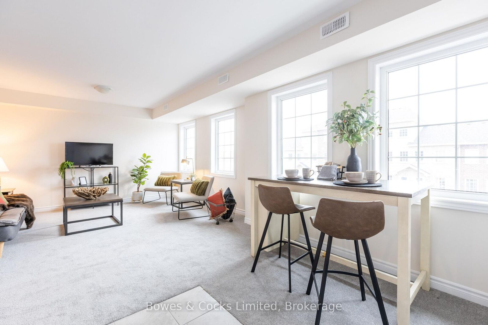 Property Photo:  48 Maple Avenue 201  ON K0L 2V0 