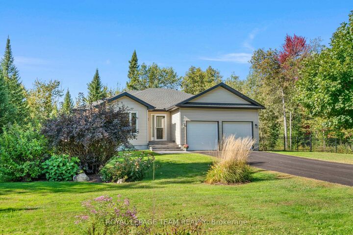 Property Photo:  19 Hickory Drive  ON K0G 1J0 