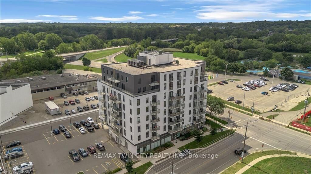 Property Photo:  7 Erie Avenue 304  ON N3S 2E7 
