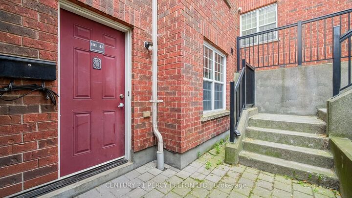 Property Photo:  45 Strangford Lane 101  ON M1L 0E5 
