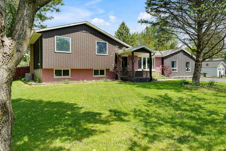 Property Photo:  2025 Cole Hill Road  ON K0H 1S0 