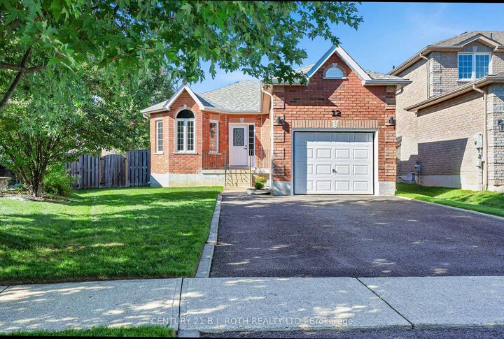 Photo de la propriété: 12 Lamont Crescent ON L4N 2G8