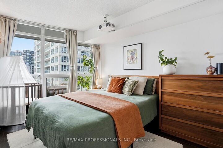 Property Photo: 38 Dan Leckie Way 1605 ON M5V 2V6