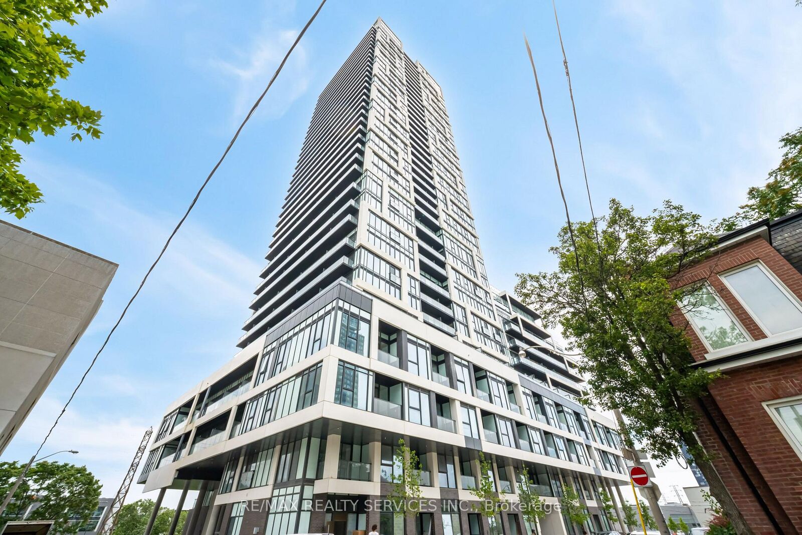 Property Photo:  5 Defries Street 2208  ON M5A 0W7 