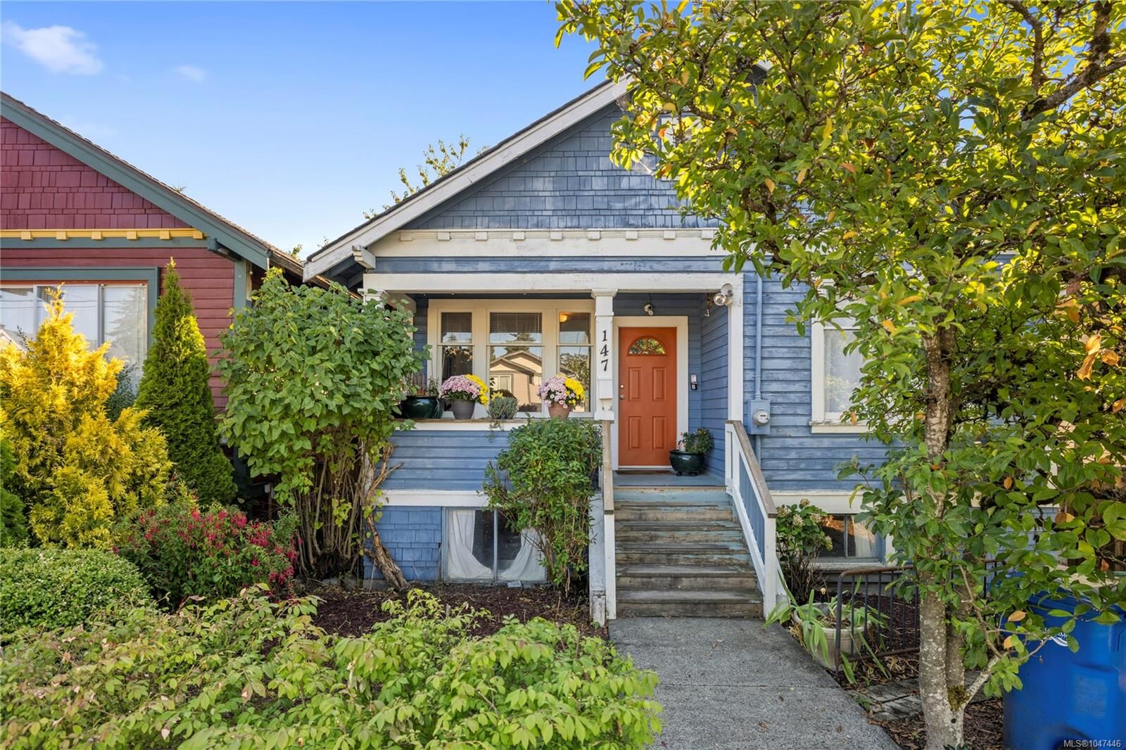 Property Photo: 147 Victoria Rd BC V9R 4P4