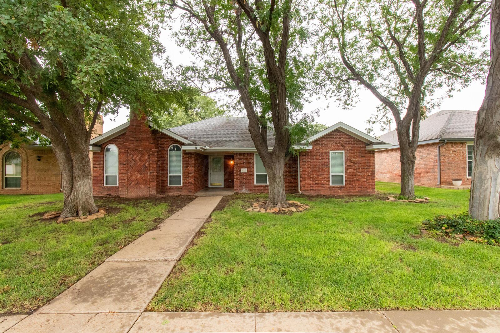 Property Photo: 4211 Rondo Avenue TX 79110-4163