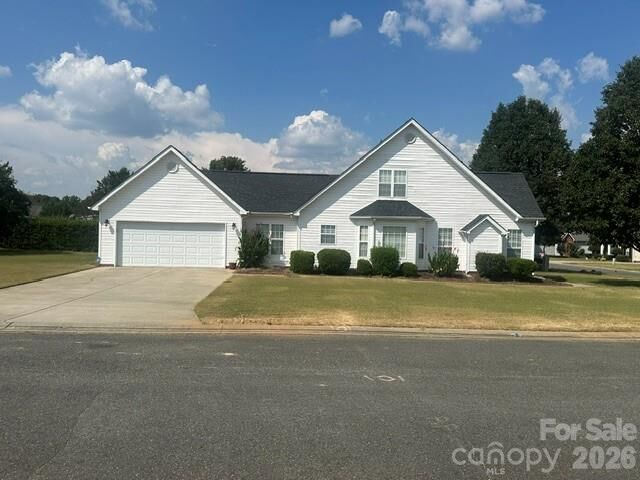 Property Photo:  2001 Hemby Commons Corner  NC 28079 