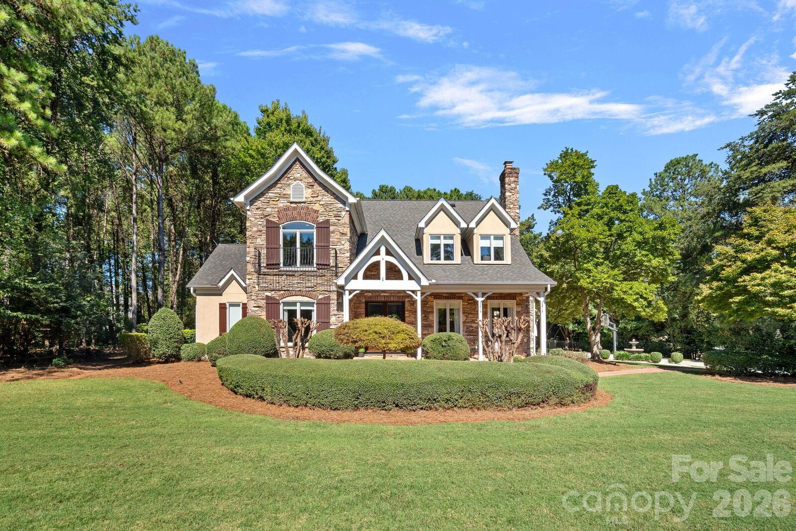 Property Photo:  176 Vineyard Drive  NC 28117 