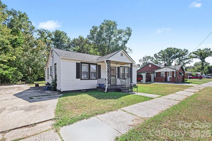Property Photo: 1013 Martin Avenue SC 29730