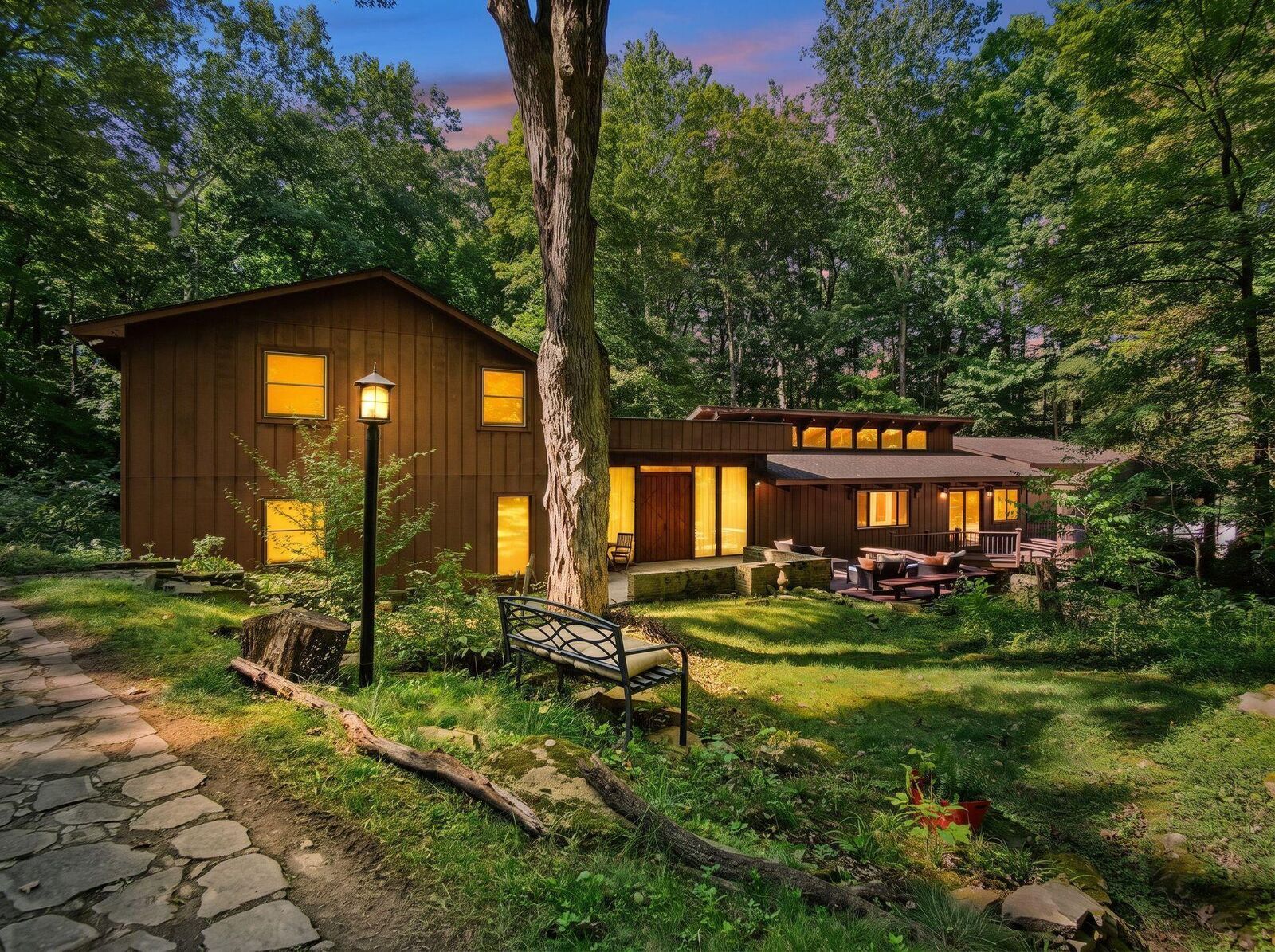 Property Photo:  6218 Harlem Road  OH 43082 