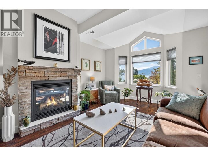 Property Photo: 3996 Beach Avenue 327 BC V0H 1X5