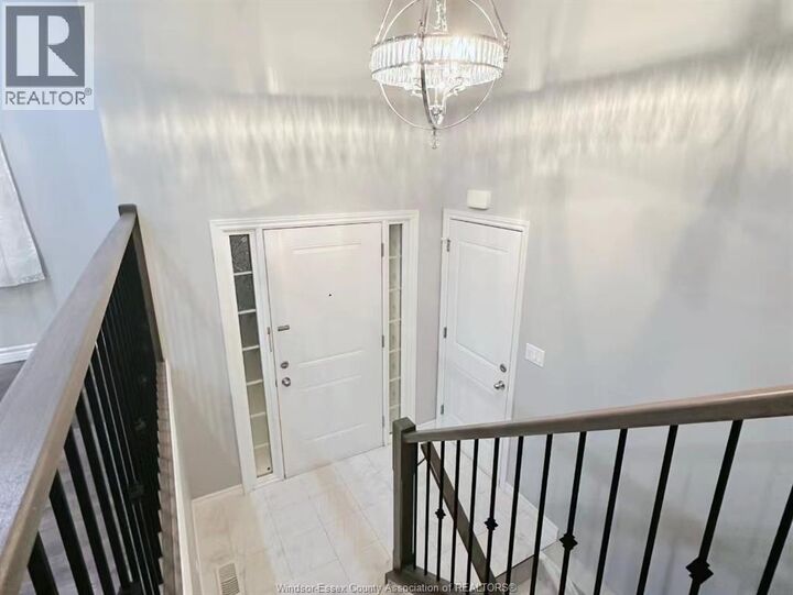 Property Photo:  1076 Lublin Avenue Upper  ON N8P 0E5 