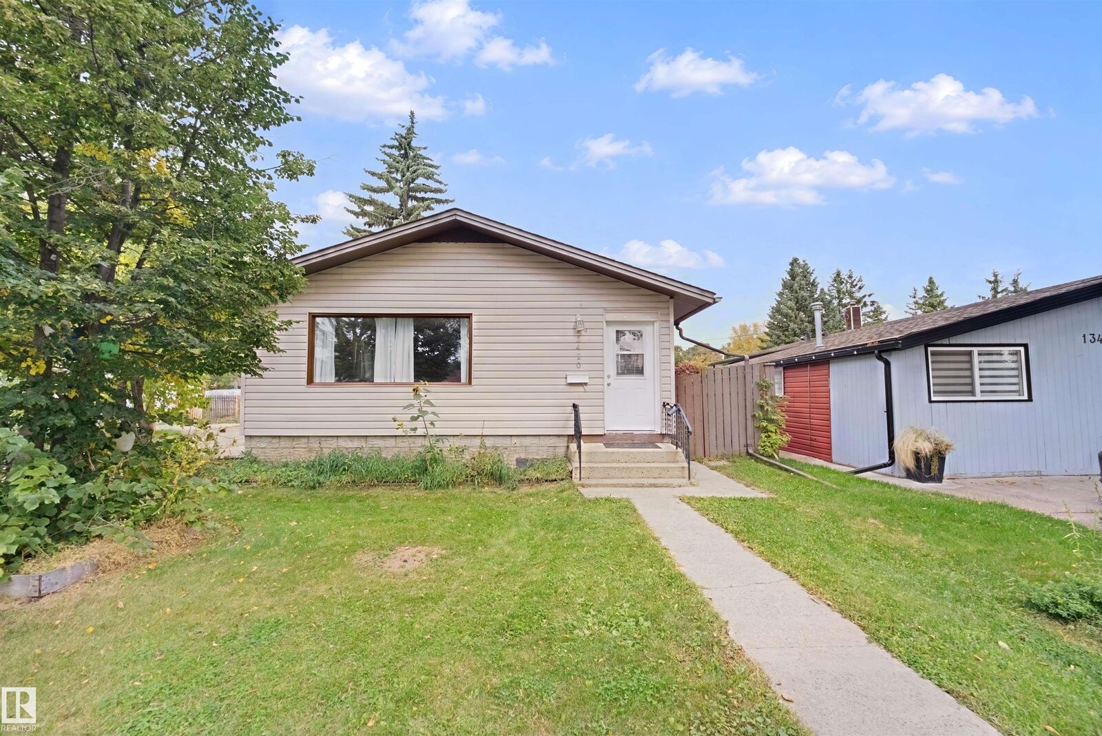 Property Photo:  13420 117 Avenue NW  AB T5M 3H7 