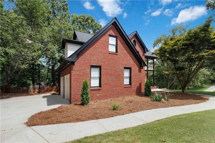 Property Photo: 3355 Kates Way GA 30097