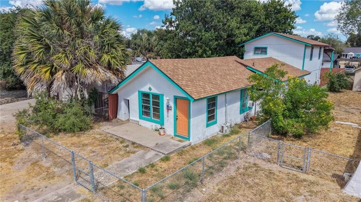 Property Photo: 717 S Kansas Avenue TX 78596