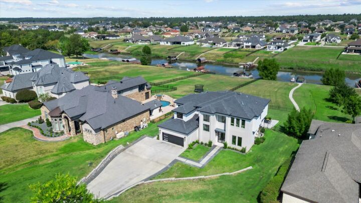 Property Photo:  18964 Harbor Side Boulevard  TX 77356 
