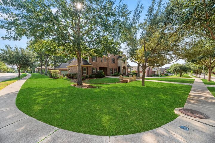 Property Photo:  5426 Lake Hill Farm Way  TX 77441 