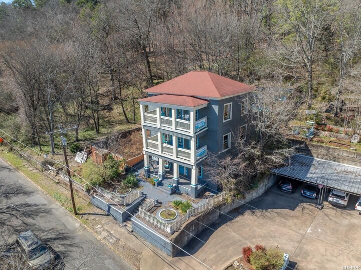 Property Photo:  224 Court Street  AR 71901 
