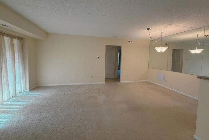 Property Photo:  2776 Rolling Green Place  PA 18062 
