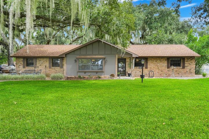 Property Photo: 31946 Harris Road FL 32778