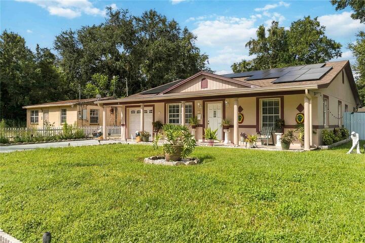 Property Photo:  1530 Guinyard Way  FL 32805 