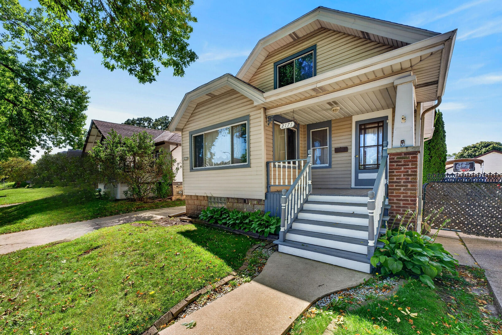 Property Photo:  2171 S 79th St  WI 53219 