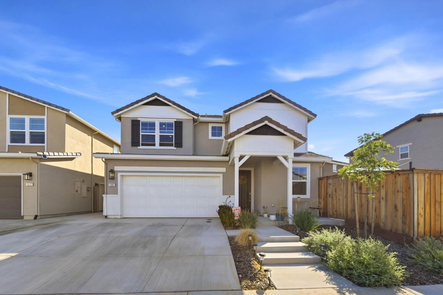 Property Photo:  7681 Barebow Way  CA 95829 