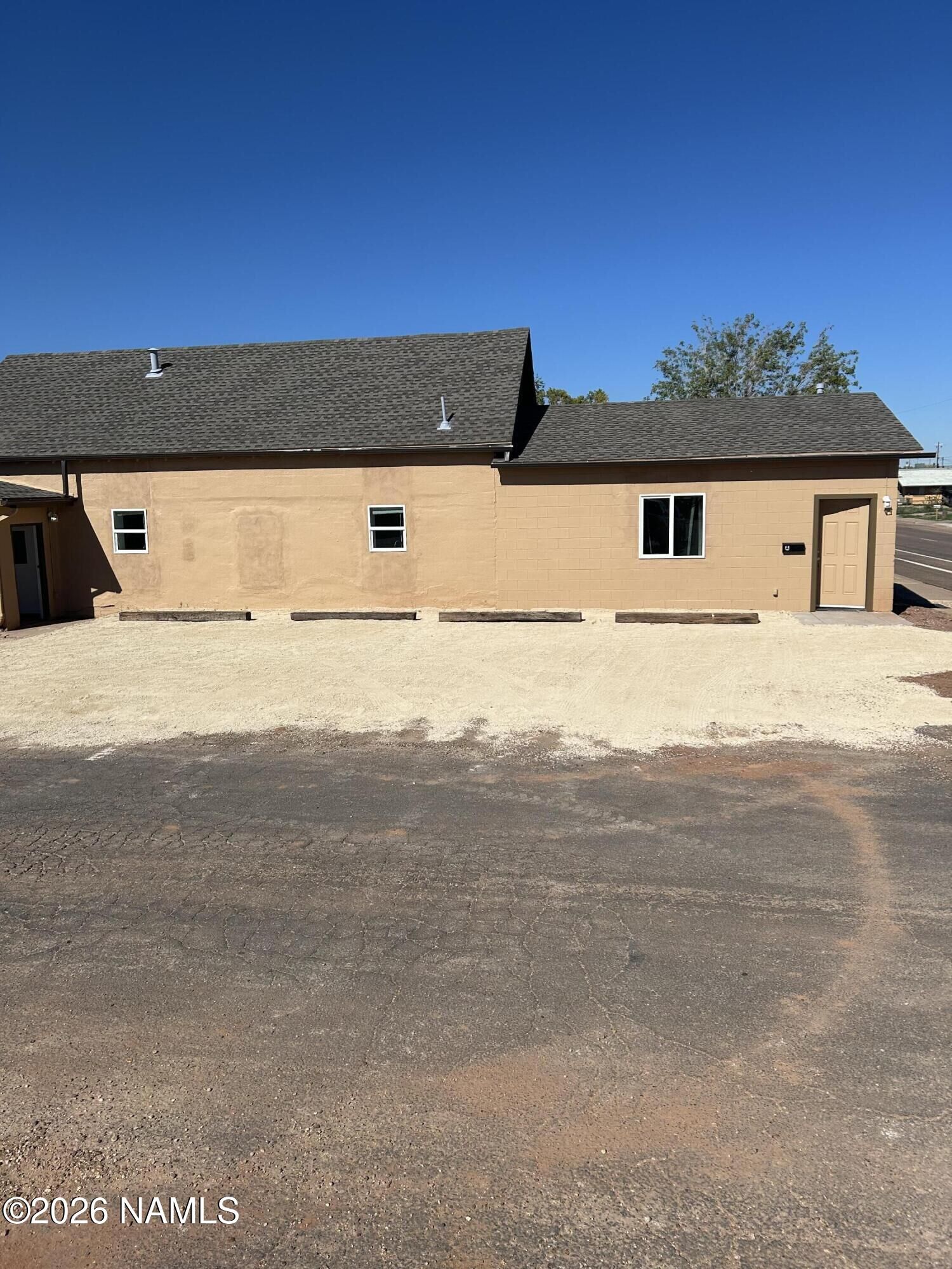 Property Photo:  1301 W 2nd Street B  AZ 86047 
