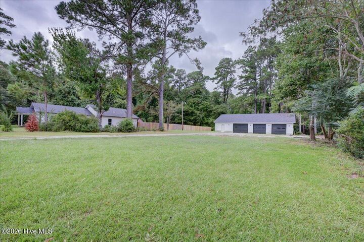 Property Photo: 1 W Thurman Road NC 28562