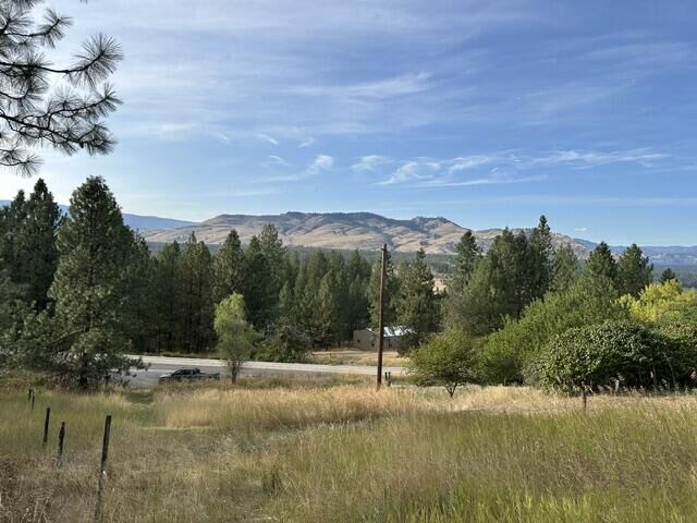 Property Photo:  16xx Hwy 25 N  WA 99126 