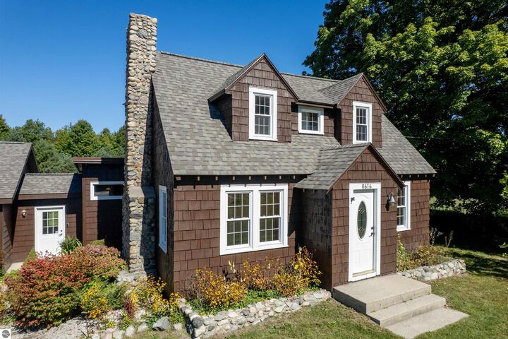 Property Photo:  8616 Cedar Run Road  MI 49684 