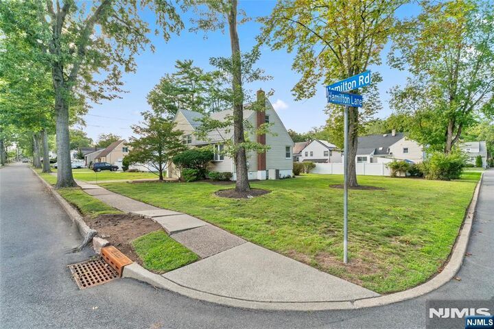 Property Photo:  257 Hamilton Road  NJ 07666 