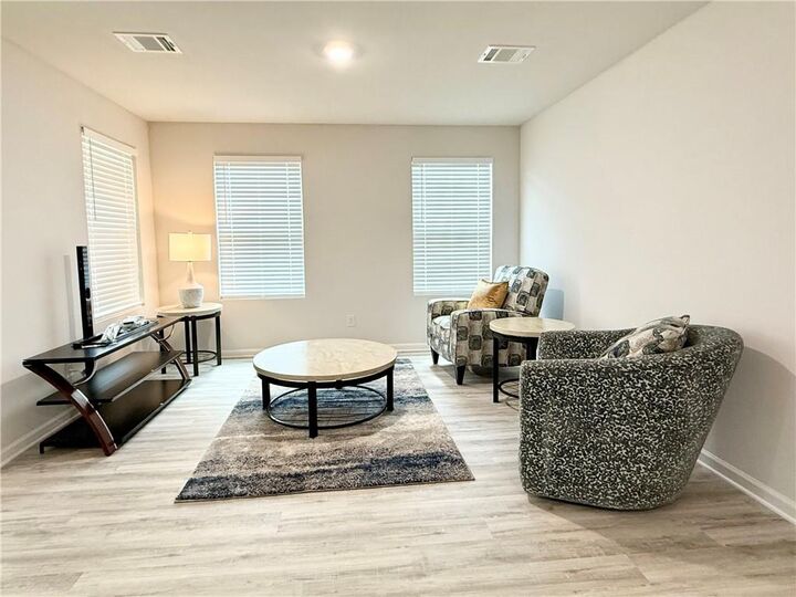 Property Photo:  315 Holmes Boulevard  LA 70056 
