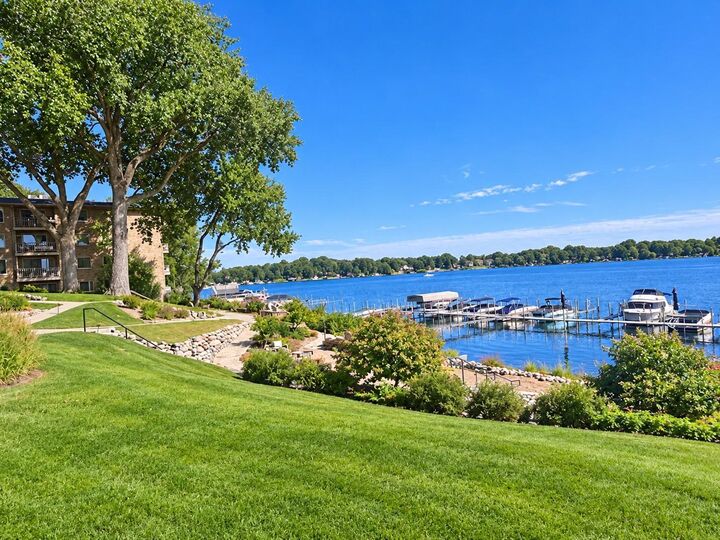 Property Photo:  2400 Interlachen Road 119  MN 55384 