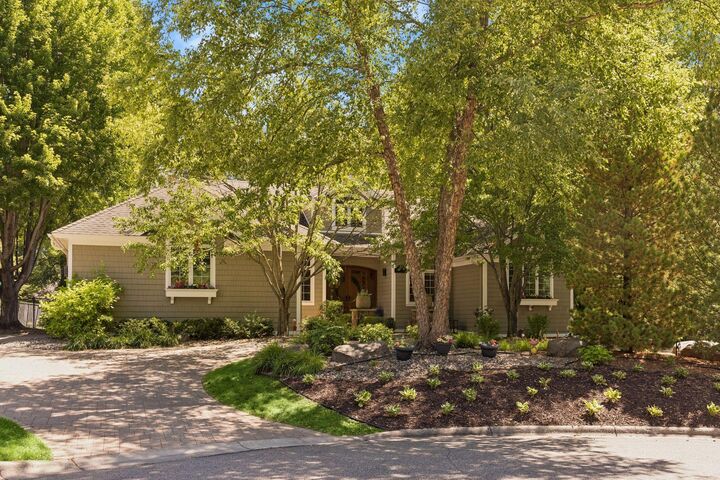 Property Photo:  2841 Ella Lane  MN 55305 