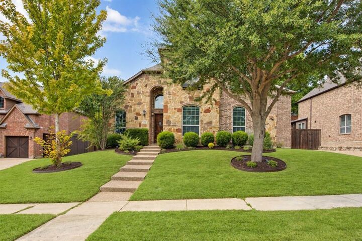 Property Photo: 1108 Navajo Drive TX 75072