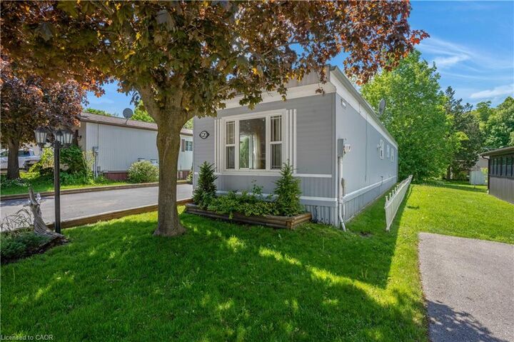 Property Photo:  120 Maple Crescent  ON N0B 2J0 
