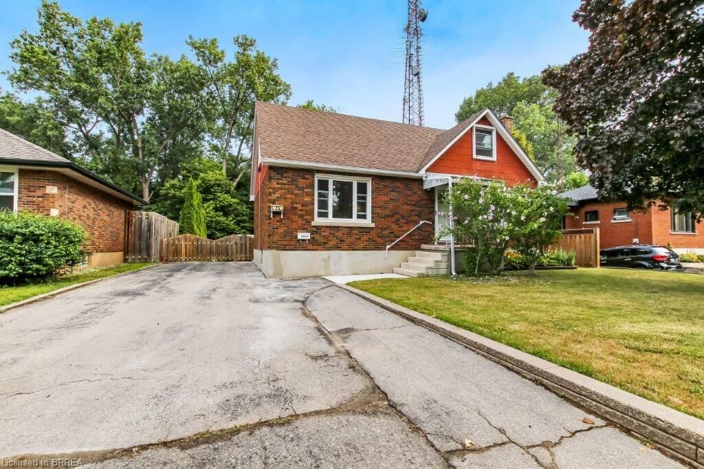 Property Photo:  25 Henry Street  ON N3R 1Z9 